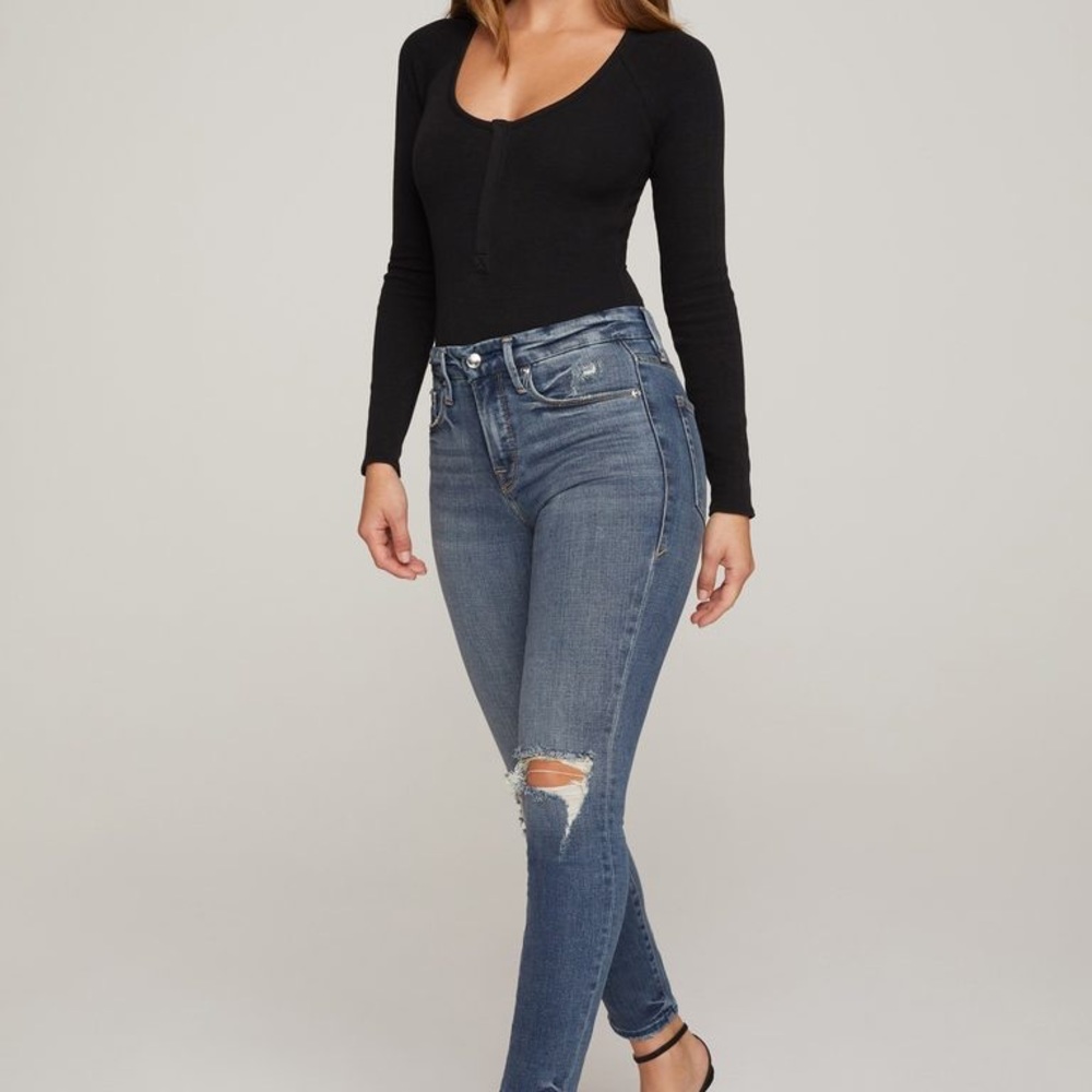 Good American Cropped 24